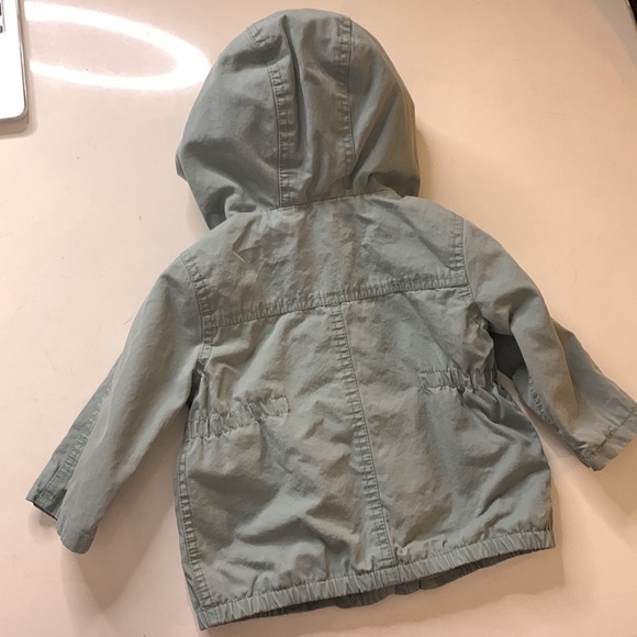 Baby Gap cargo hooded army green girls jacket 12 to 18 months casual play - Picture 4 of 8